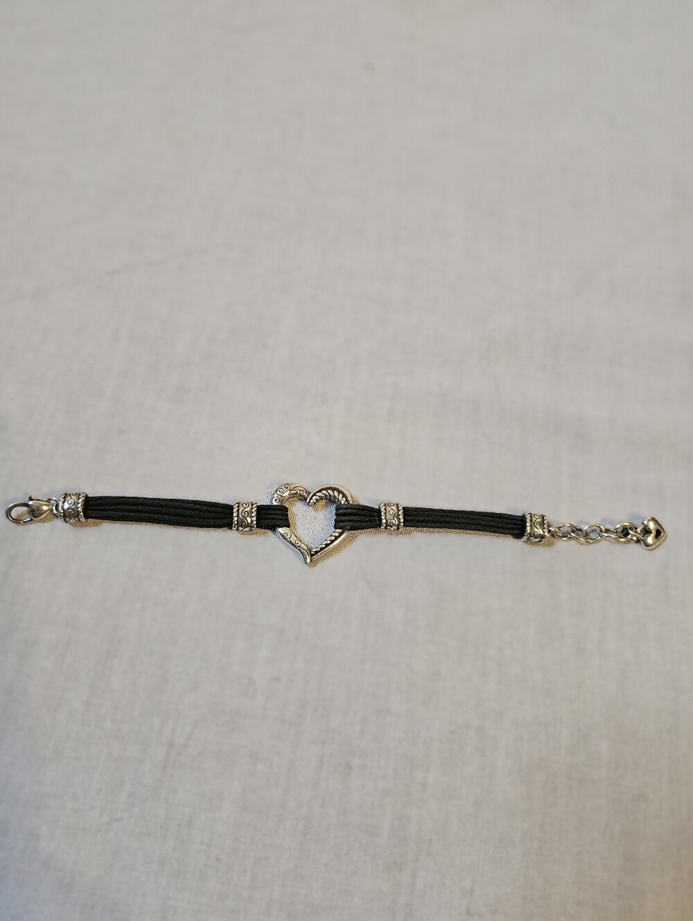 Brighton Heritage Heart Bracelet Retired Black Cord Silver Plated Adjustable - Picture 2 of 9